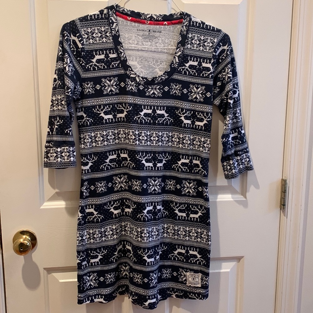 EUC Lucky Brand Reindeer dress SZ-M